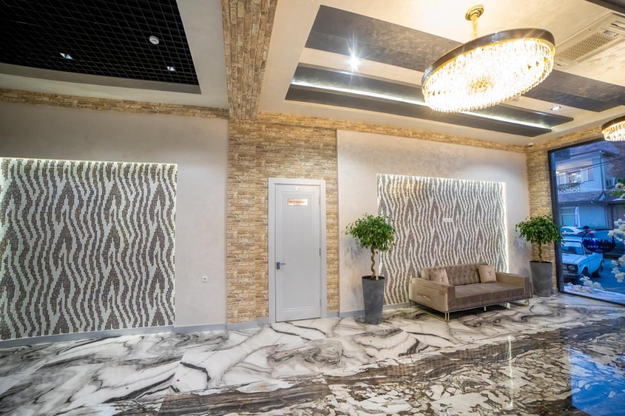 Hotel New York Tashkent Bagian luar foto