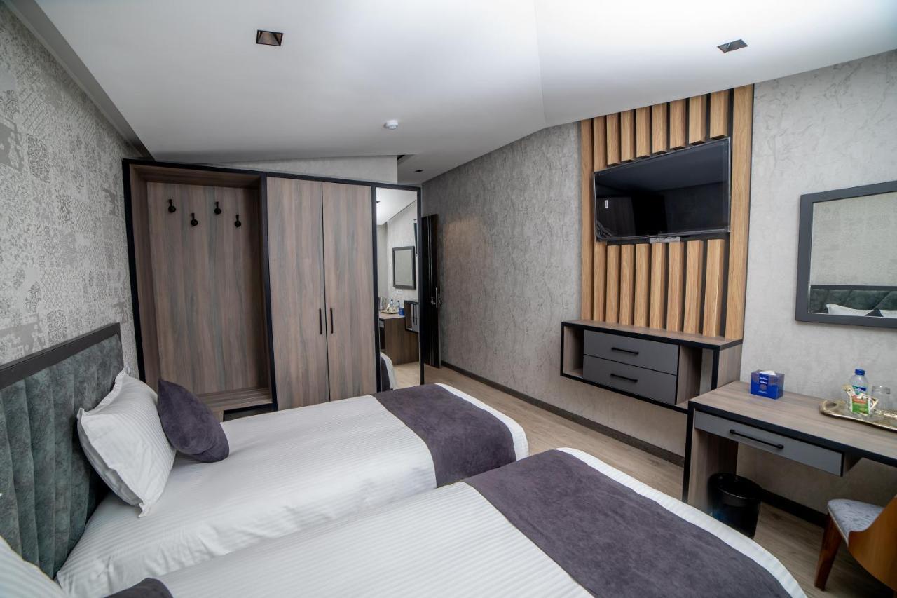 Hotel New York Tashkent Bagian luar foto