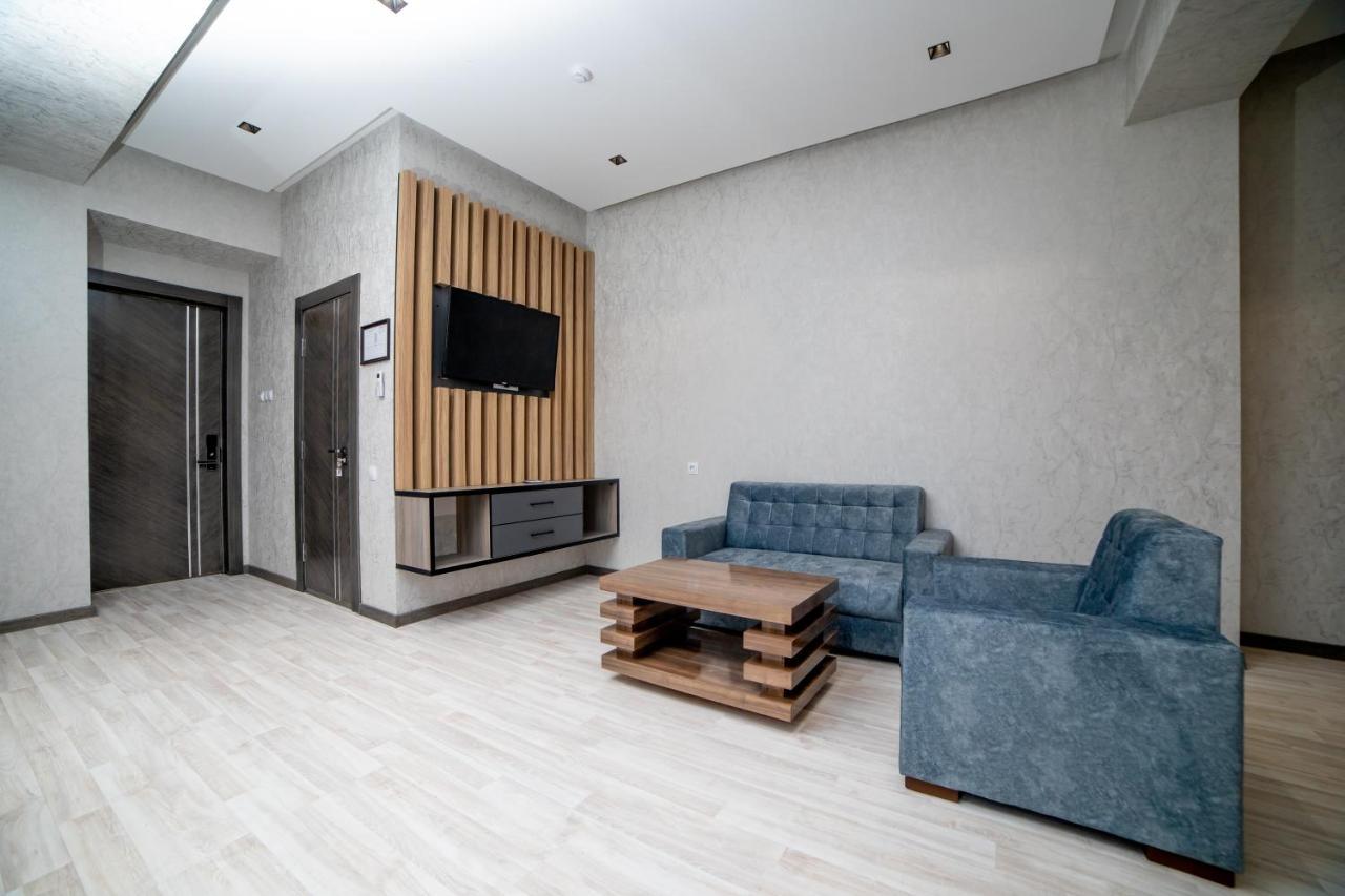 Hotel New York Tashkent Bagian luar foto