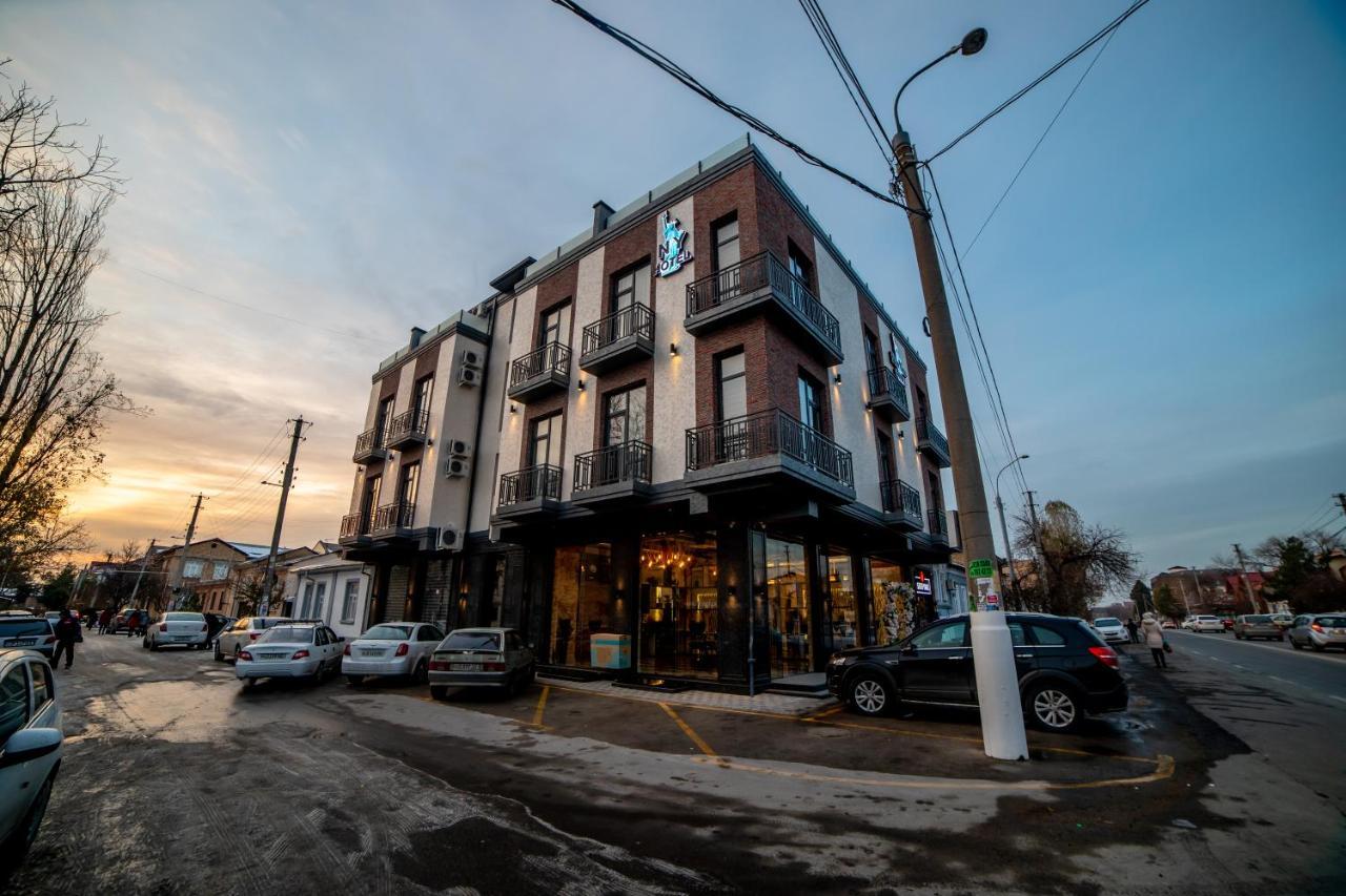 Hotel New York Tashkent Bagian luar foto