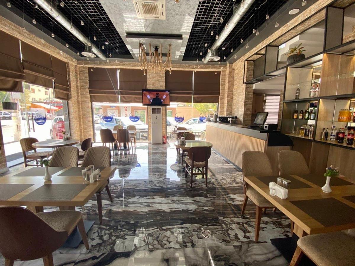 Hotel New York Tashkent Bagian luar foto